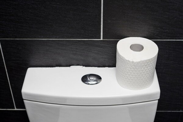 Toilet tissue and flush